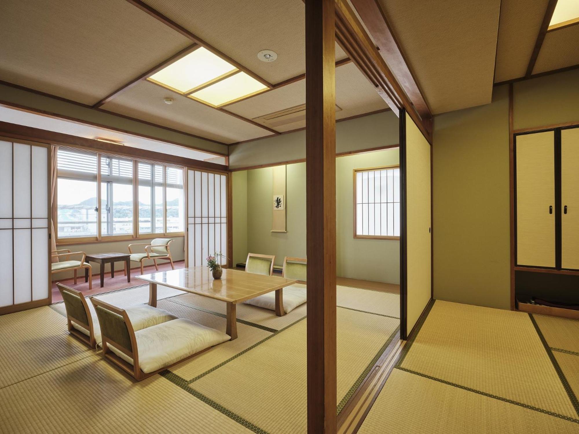 Manseiro Hotell Nachikatsuura Exteriör bild