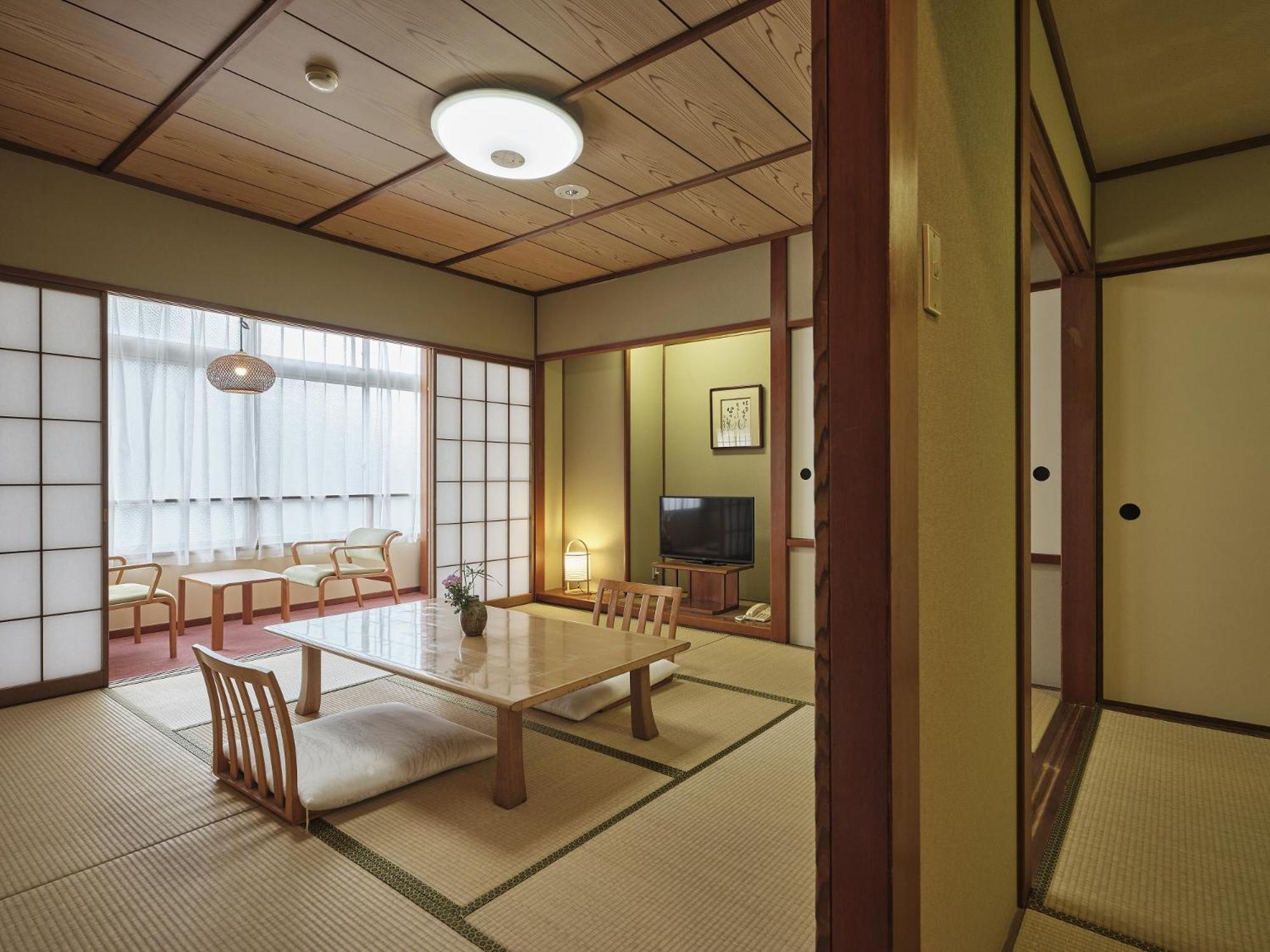 Manseiro Hotell Nachikatsuura Exteriör bild