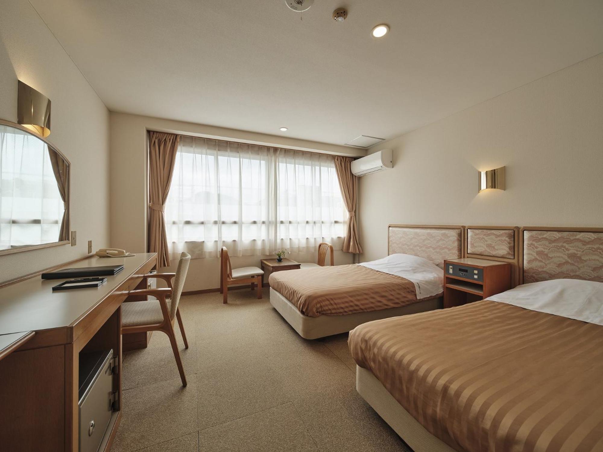 Manseiro Hotell Nachikatsuura Exteriör bild